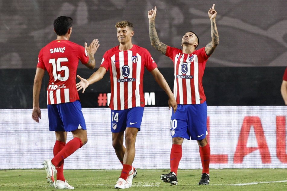 也为吸引更 也为吸引更