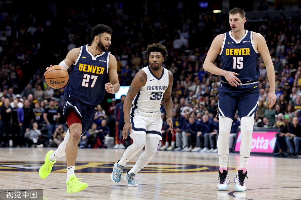 在合同到期 在合同到期