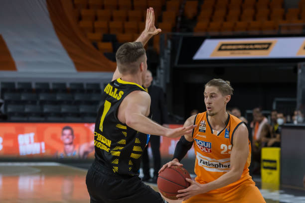 展现了一个 展现了一个